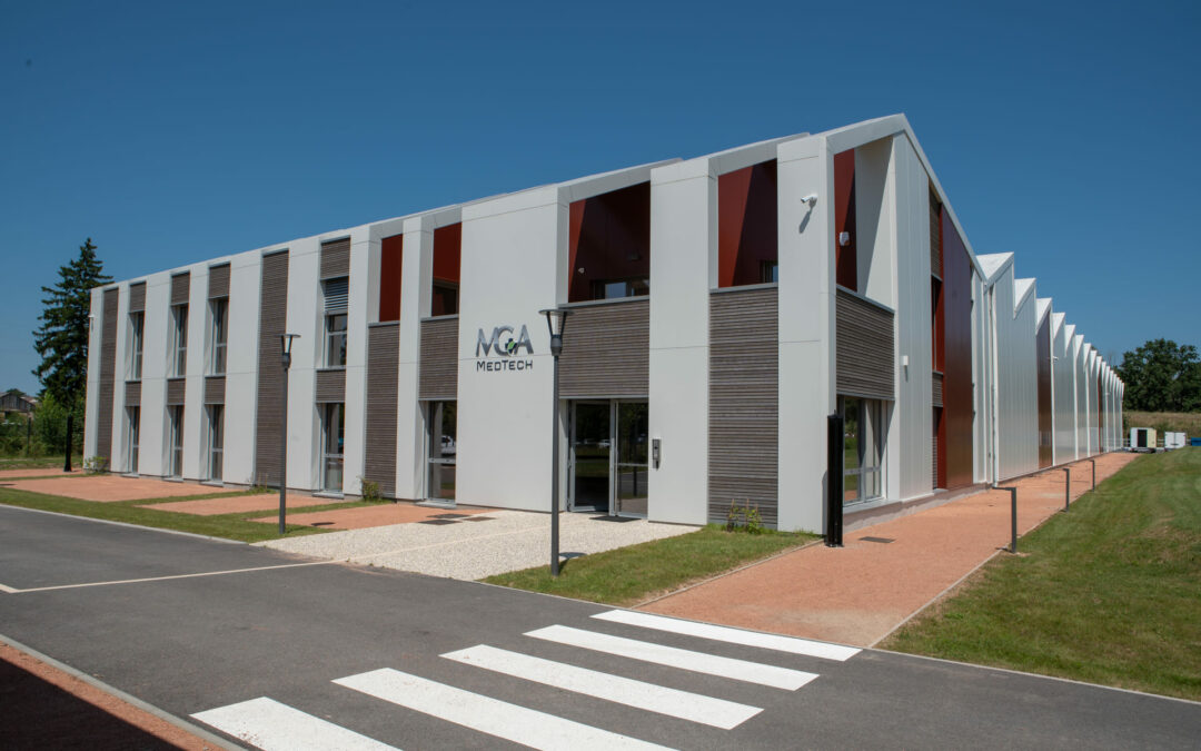 Inauguration de la première usine du futur de MEDTECH et de la BIOTECH en France